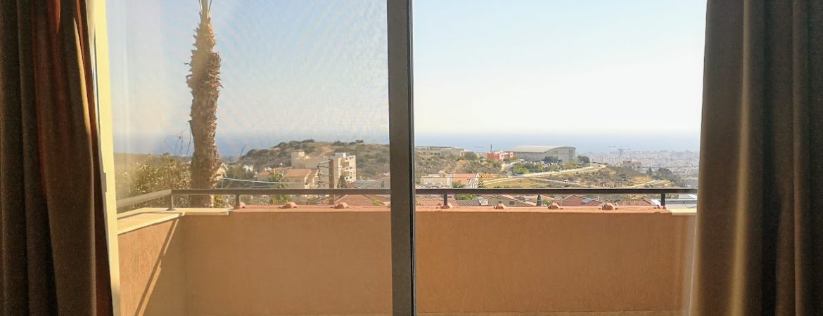 Master Bedroom Balconi View